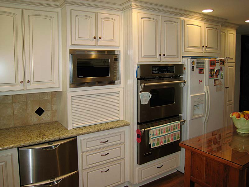 custom kitchen cabinets, wood carving